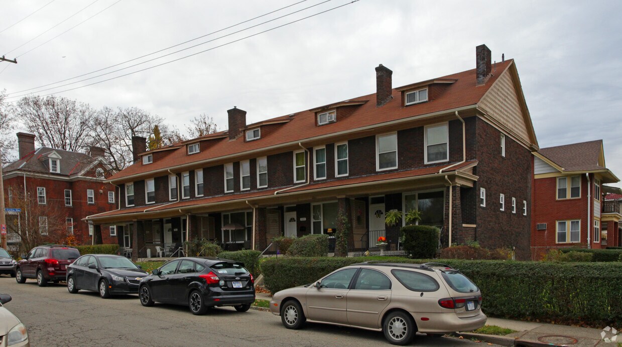Foto del edificio - 319-327 N Murtland St