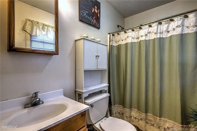 Building Photo - 3 br, 3 bath House - 88 Taylor Ave