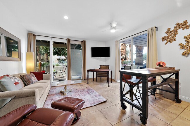 Foto del edificio - 46880 Mountain Cove Dr