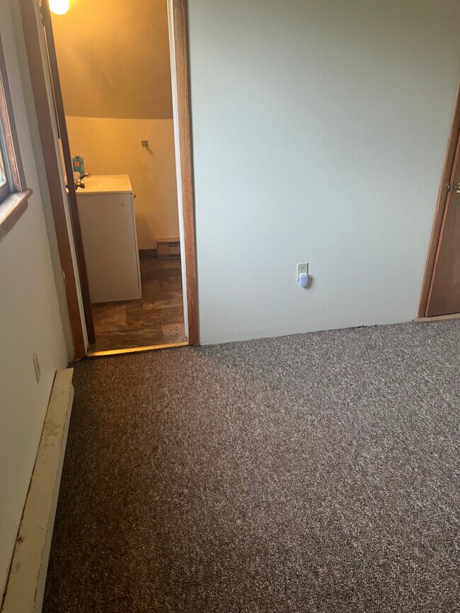 Foto del edificio - 1311 Gravel Pond Rd