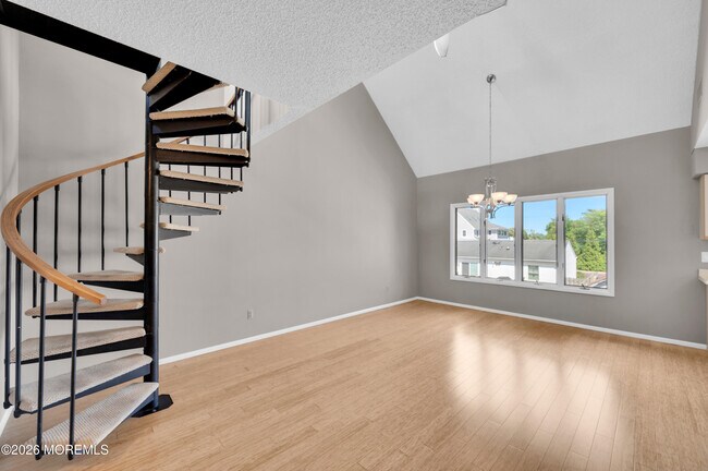 Foto del edificio - 2230 Bridge Ave