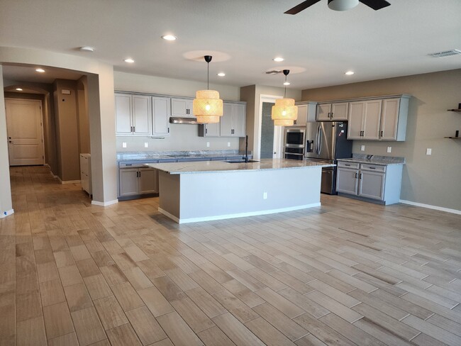 Foto del edificio - Nearly new 3/2.5 in Fulton Homes Promenade!