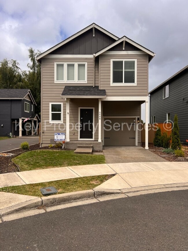 Orchards Two-Story with Fenced Yard and Gazebo - Orchards Two-Story with Fenced Yard and Gazebo House