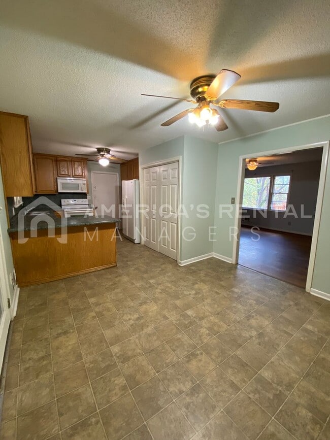 Building Photo - Home For Rent in Pinson, AL! Deposit pending