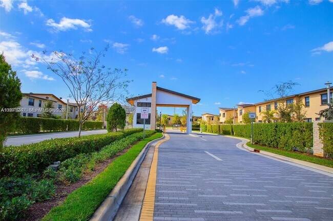 Foto del edificio - 10521 NW 81st Terrace