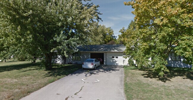 Building Photo - 931 Harrison Ave