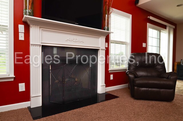 Building Photo - 108 Marshview Pl
