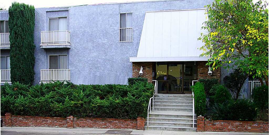 Primary Photo - 11126 Acama St