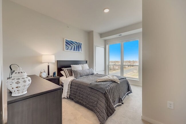 Interior Photo - CR Crossing