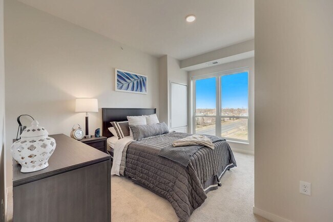 Interior Photo - CR Crossing