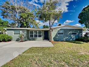 Building Photo - 512 Elm Dr