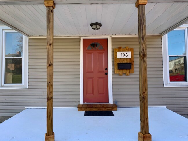 Building Photo - 106 Spring Grove Ave