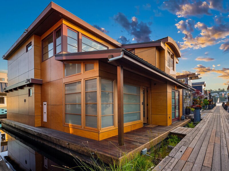Foto principal - 2339 Fairview Ave E