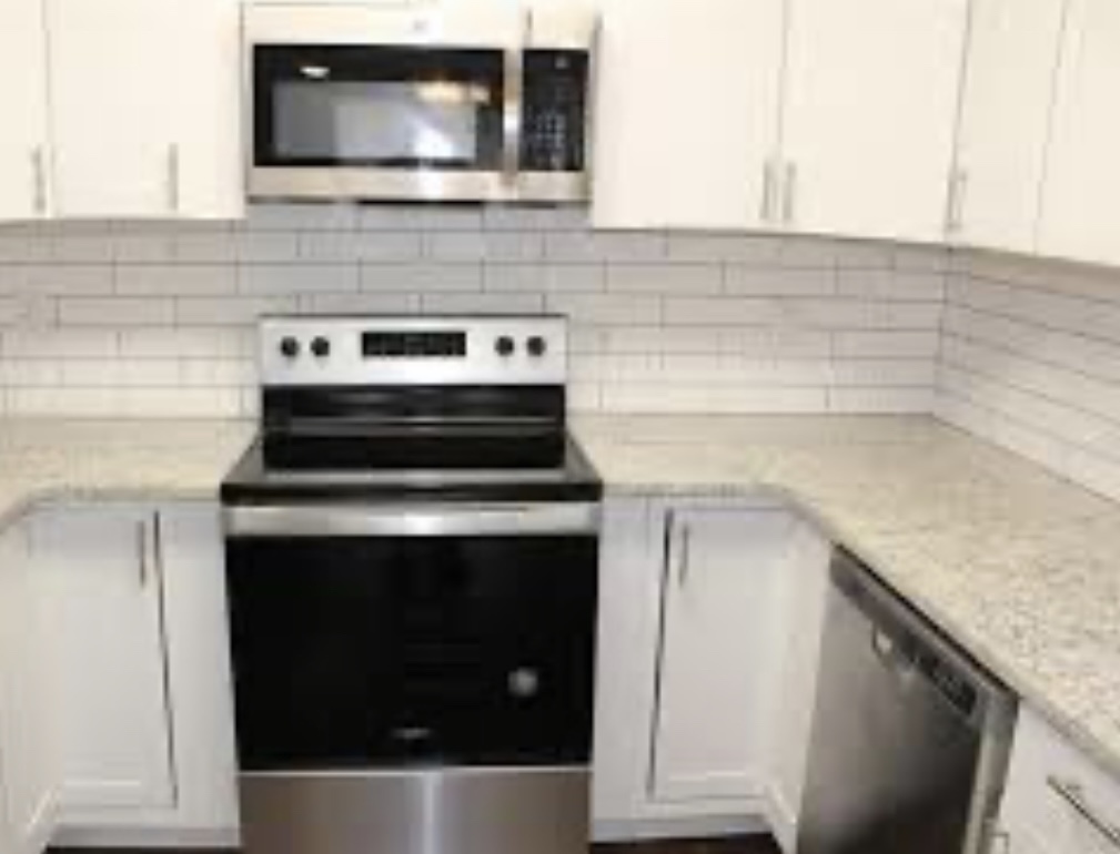 Primary Photo - 1069 Metropolitan Pky SW