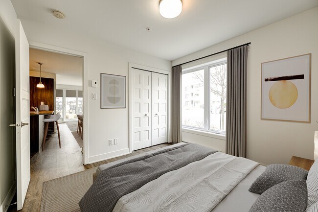 Photo du bâtiment - 2540 Rue Maurice-Savoie