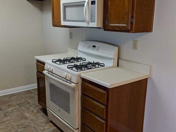 Foto del edificio - 229 W Tujunga Ave