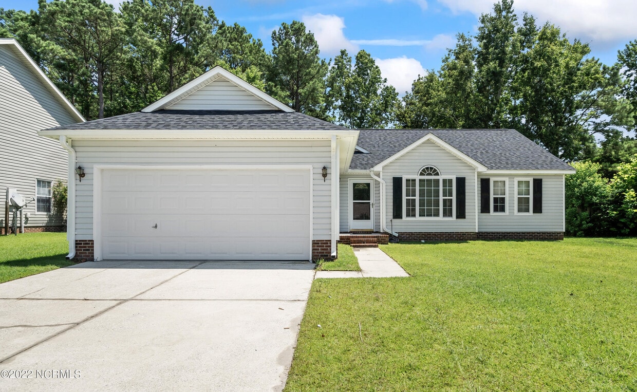 Foto principal - 220 Audubon Dr