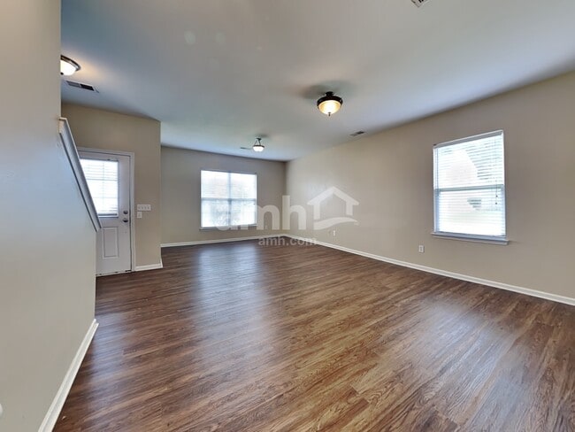 Building Photo - 400 Stoney Field Dr