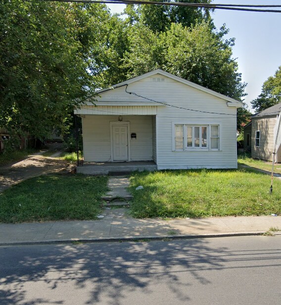 1336 Bluegrass Ave, Louisville, KY 40215 House Rental in Louisville, KY