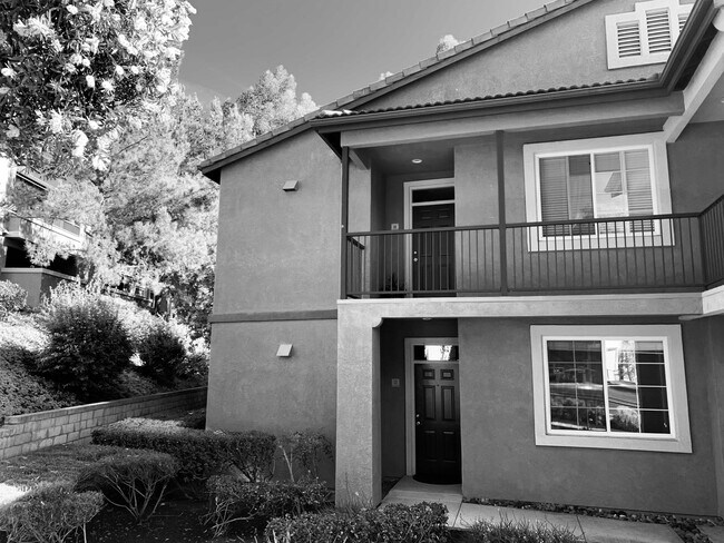 Building Photo - 10904 Evening Creek Dr E