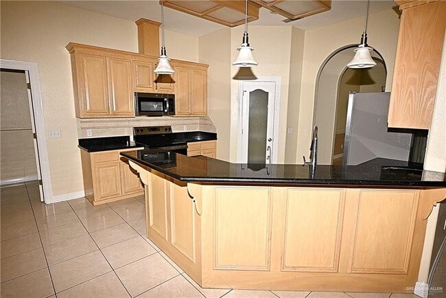 Building Photo - 18 Knight Ave