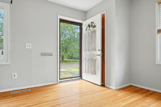 Building Photo - 1193 Marble Dr