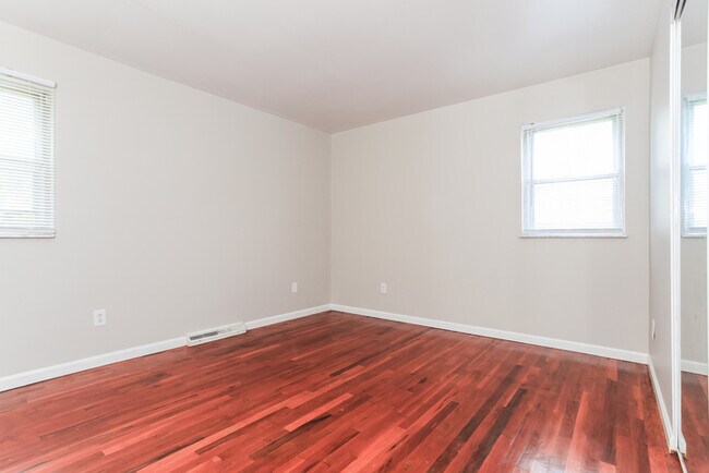 Foto del edificio - 2597 Fulbourne Dr