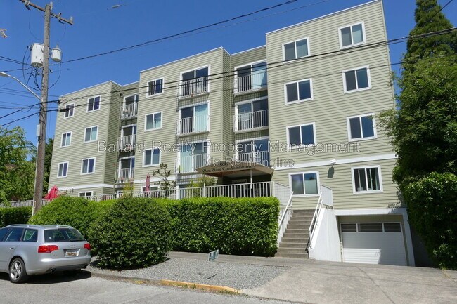 Foto del edificio - 800 N Allen Pl