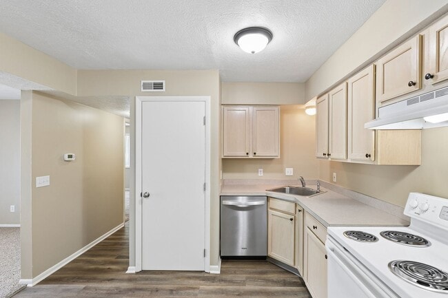 Interior Photo - White Pines of DeWitt