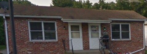 Foto del edificio - 345 E Main St