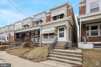 Building Photo - 1121 Eleventh St