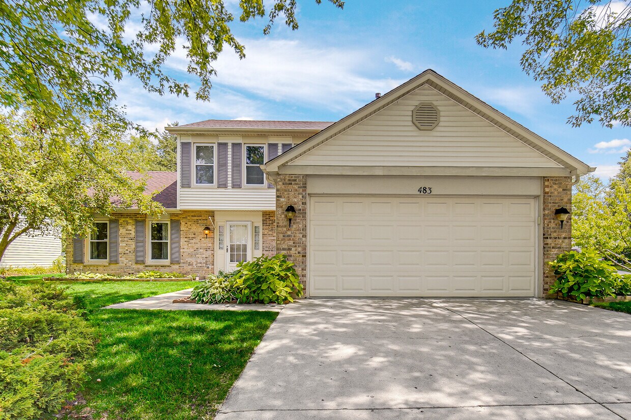 Primary Photo - 483 Highland Grove Dr
