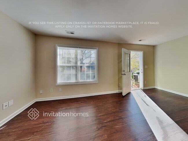 Foto del edificio - 3524 Herndon Oaks Way