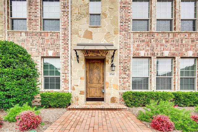 Foto del edificio - 5741 Knox Dr