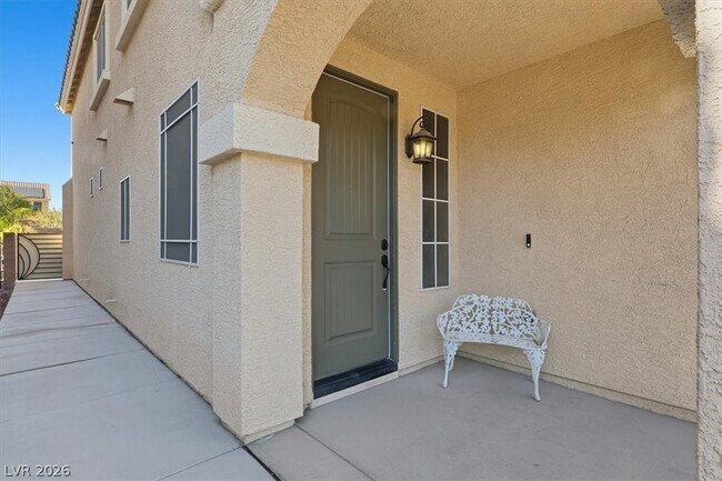 Foto del edificio - 9647 Stoney Mesa Ct