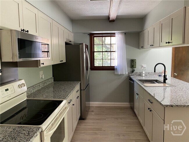 Foto del edificio - 12438 Largo Dr
