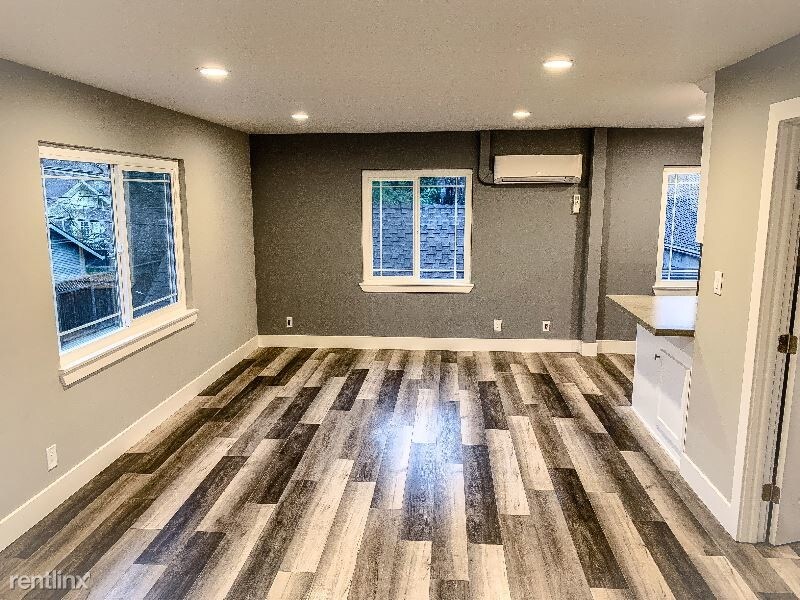 Primary Photo - Studio, 2 bath Apartment - 4208 H St