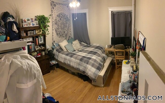 Building Photo - 1189 Commonwealth Ave