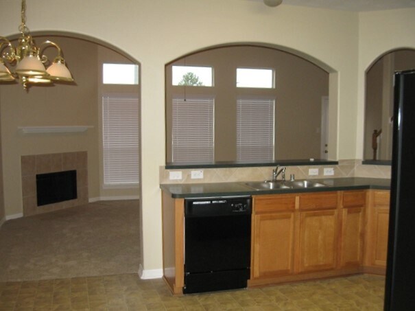 Foto del edificio - 12227 Auronia Drive