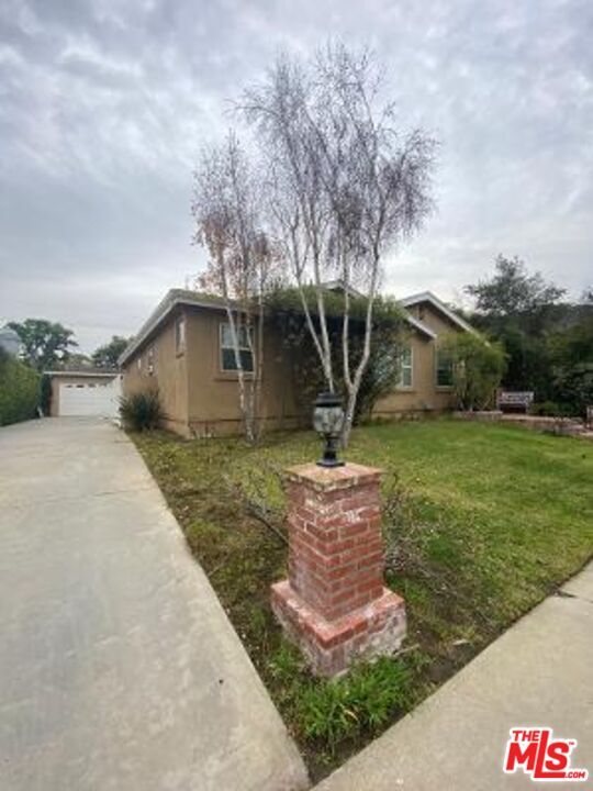 Foto del edificio - 12908 Rose Ave
