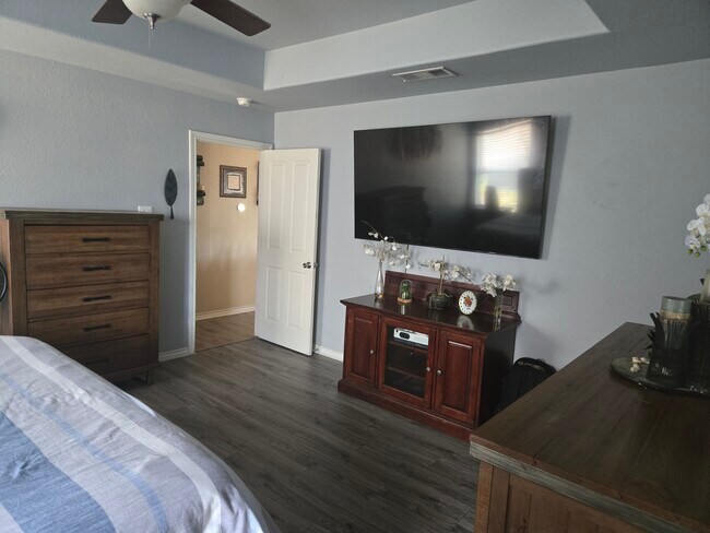 Building Photo - 3408 Lauren St