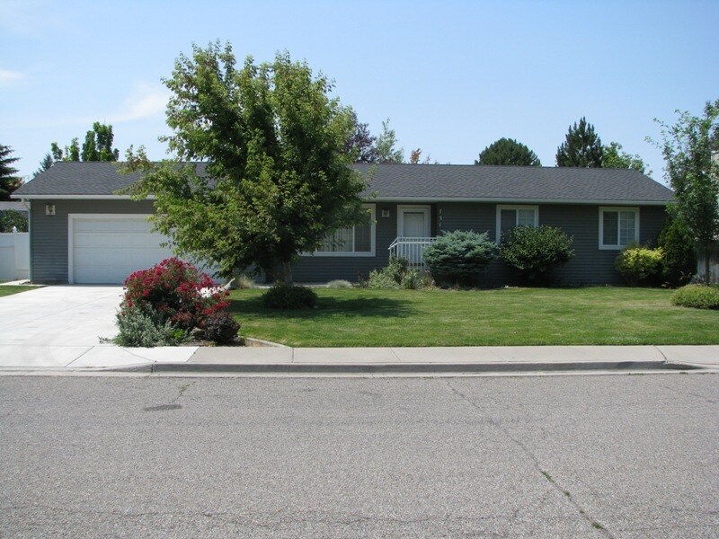 731 Cherokee Ln, Twin Falls, ID 83301 House Rental in Twin Falls, ID