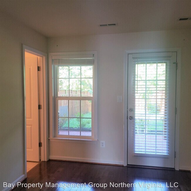 Building Photo - 3 br, 3 bath House - 25131 Sweet Myrtle Sq