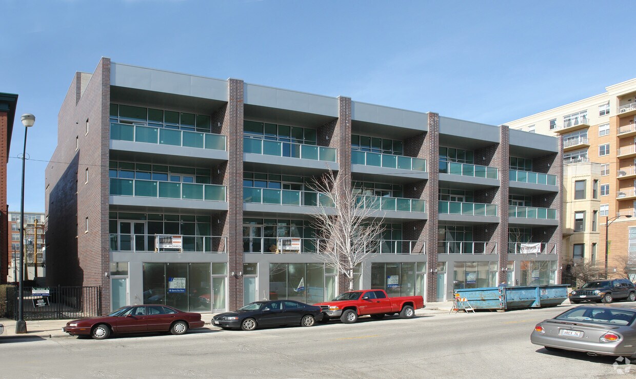 Building Photo - 1004-1014 W Monroe St