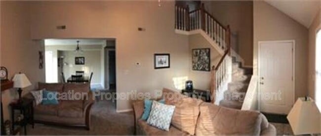 Building Photo - 3604 Lakecrest Ct