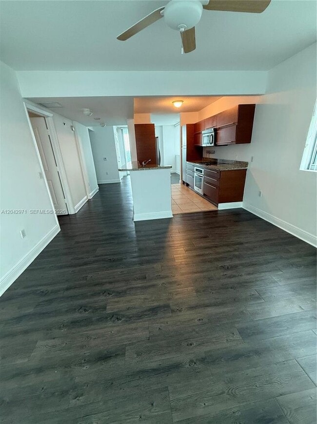 Photo - 2681 N Flamingo Rd House