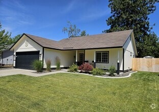 Building Photo - 1909 Windwood Ct
