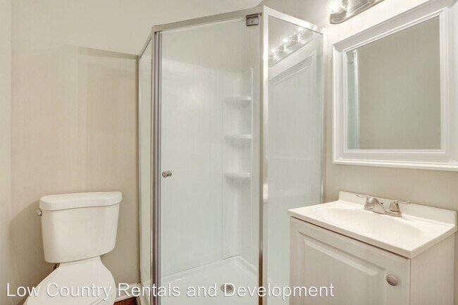 Foto del edificio - 1227 E 38th St