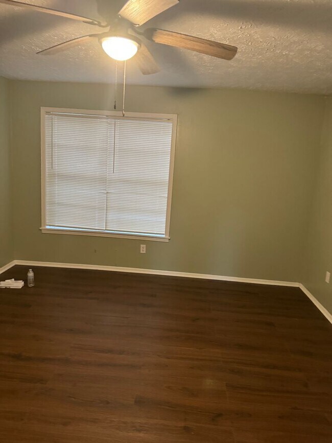 Foto del edificio - 2418 Alma St