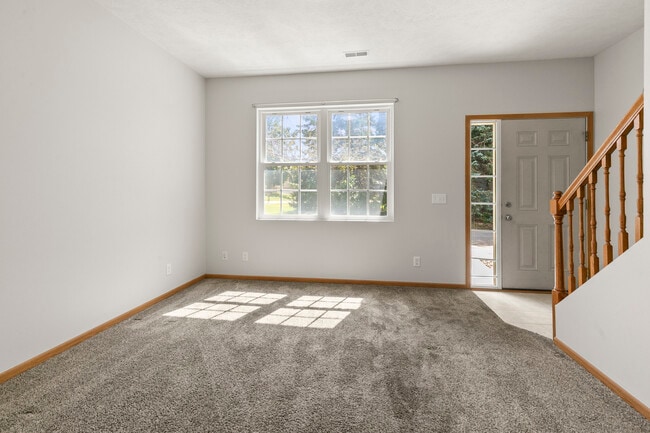 Living Area - 5006 N 107th St